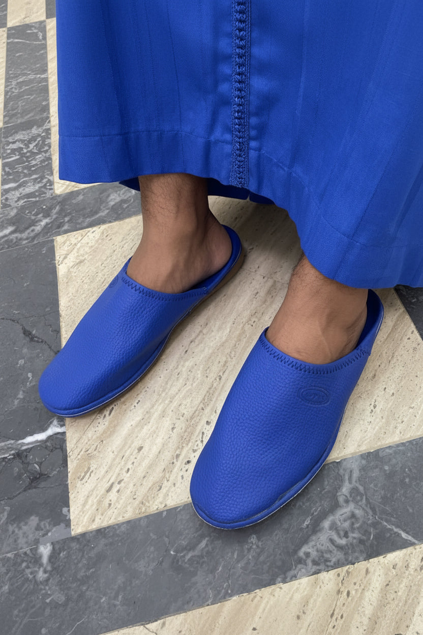 Babouche Homme Bleu Royale en Cuir – Élégance Moderne & Style Polyvalent