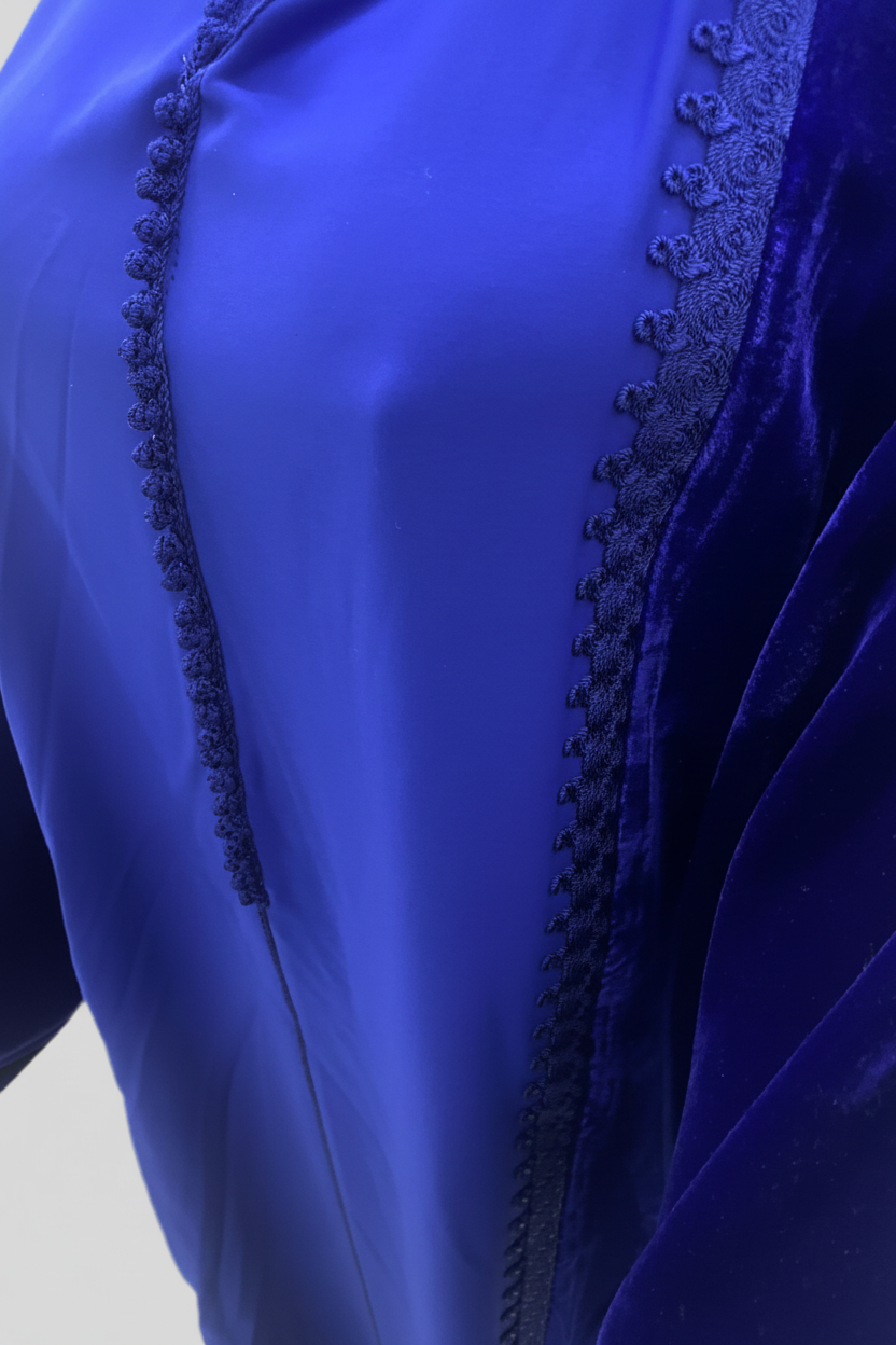 Djellaba Femme Bleu Royal – Crêpe & Velours avec Capuche