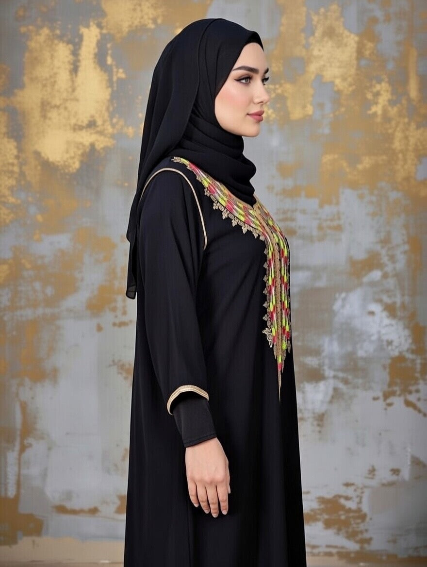 Gandoura noire – Broderies Multicolores Élégantes