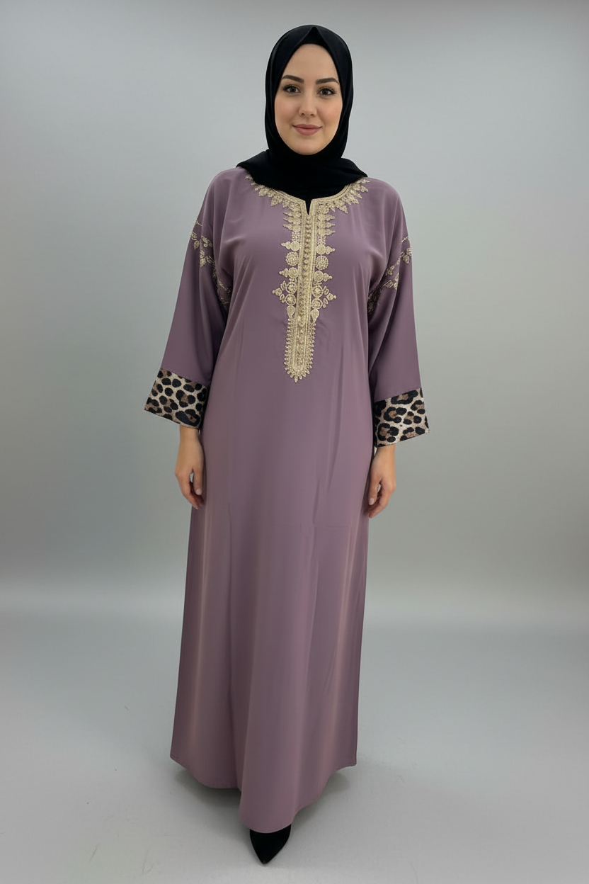 Robe longue mauve brodée – manches longues contrastées
