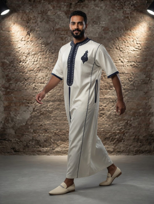 Gandoura Blanche Bleu Marine – Minimaliste, Propre, Sans Compromis